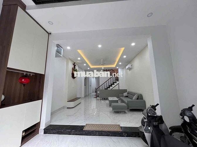 MT Khu Bàu Cát, P Bảy Hiền, 5x20m, 5 tầng, 5pn 5wc có thang