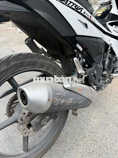 Suzuki Satria 2019 Trắng đen