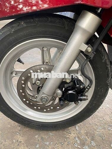  Lead 125 đỏ đầu chưa mở còn dán keo 9 chủ q3