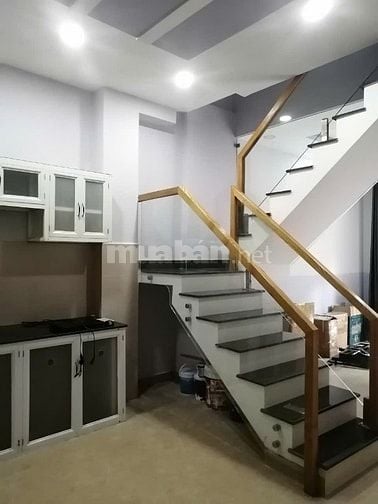 Nhà cho thuê mặt tiền hẻm 71 đường Nguyễn Bặc, P.Tân Sơn Hòa,4,5x14m