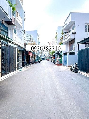 CHÍNH CHỦ CẦN BÁN GẤP NHÀ VƯỜN TRỊNH QUANG NGHỊ - GẦN BẾN XE QUẬN 8