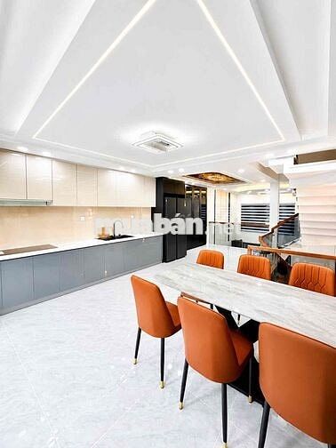 . NHÀ PHỐ 5 TẦNG CAO CẤP .FULL NỘI THẤT .ĐƯỜNG 6M . DT 72M. 8 TỶ HƠN X