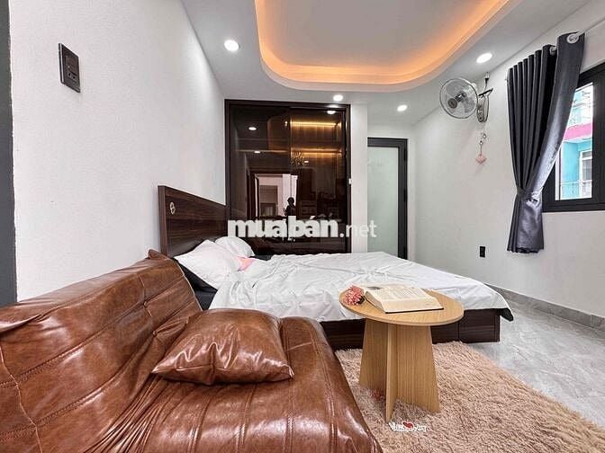 khai trương 1 phòng ngủ ban công ngay Phố Phan Đăng Lưu giáp Q1 Q3 PN