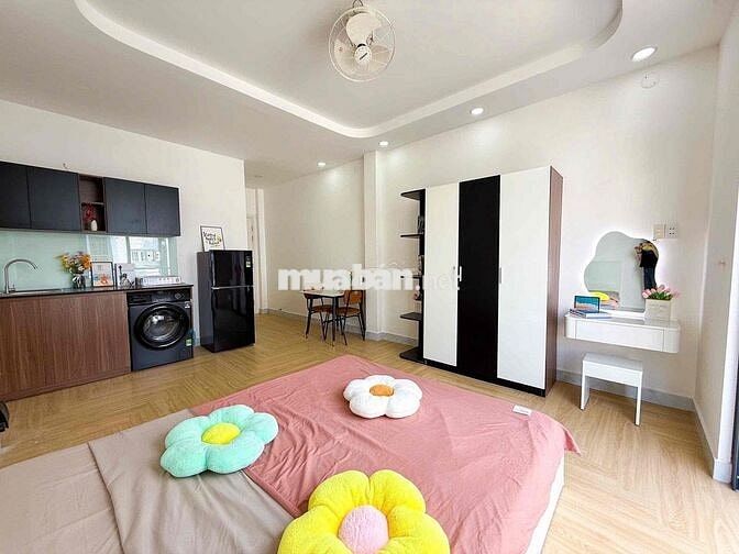CĂN HỘ BAN CÔNG RỘNG TRUNG TÂM QUẬN 7
