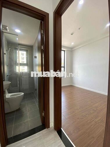 2 PN 2 WC Rộng 60m2 - Còn Phòng Master 3,450Tr/Tháng - Metro Số 1