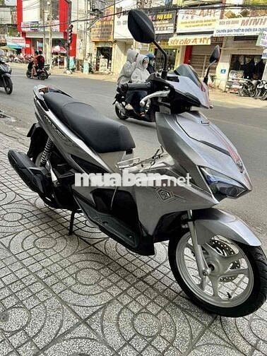 🟡🟡 AB 125 2018 Smartkey Bạc đen rất đẹp ngay chủ