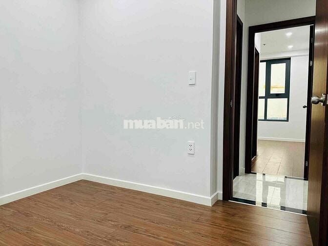 2 PN 2 WC Rộng 60m2 - Còn Phòng Master 3,450Tr/Tháng - Metro Số 1