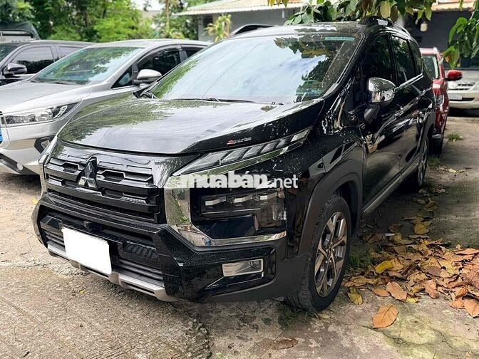 Mitsubishi Xpander Cross 2024 55.000 km Đen