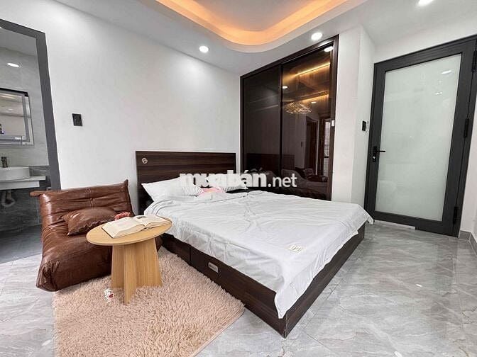 khai trương 1 phòng ngủ ban công ngay Phố Phan Đăng Lưu giáp Q1 Q3 PN