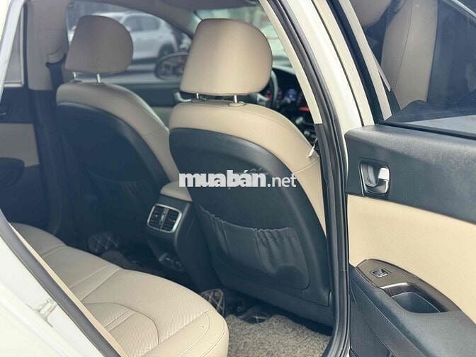 Kia Optima Luxury 2020 Trắng 82.000 km