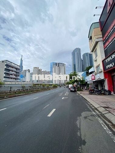 Cho thuê nhà mặt tiền 32 Nguyễn Hữu Cảnh, P.22, Q.Bình Thạnh . 