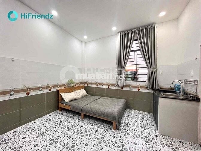 Phòng không gác giá rẻ rộng đầy đủ nội thất | mới | ngay trung tâm Q4