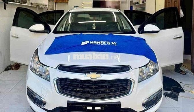Chevrolet Cruze LT 2017 Số sàn Trắng 5 chỗ