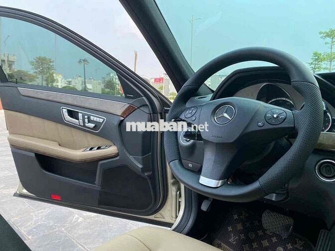Mercedes E350 2009 4x4Matic Vàng cát