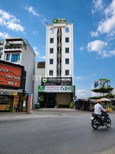 Bán tòa nhà căn hộ MT Hà Huy Giáp 