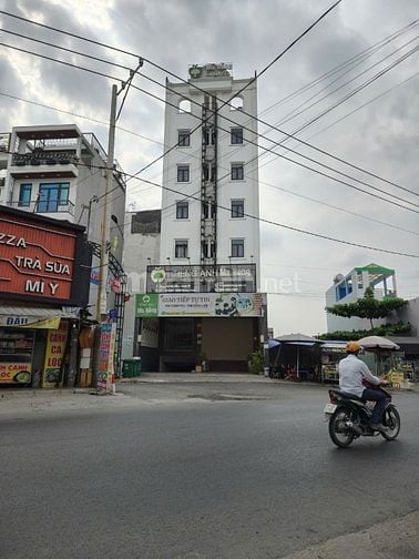 Bán tòa nhà căn hộ MT Hà Huy Giáp 