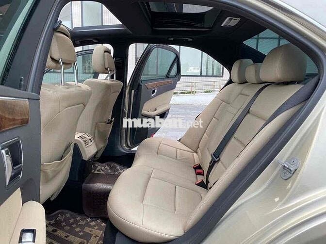 Mercedes E350 2009 4x4Matic Vàng cát