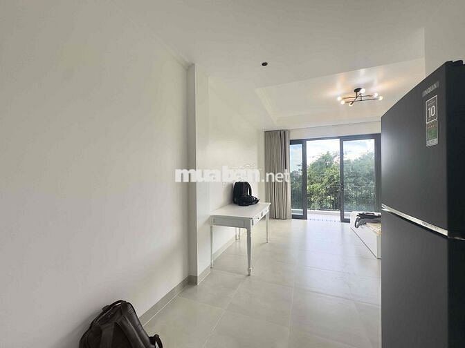CHO THUÊ CHDV BAN CÔNG CUỐI ĐƯỜNG NGUYỄN THÁI SƠN VIBE SIÊU SANG