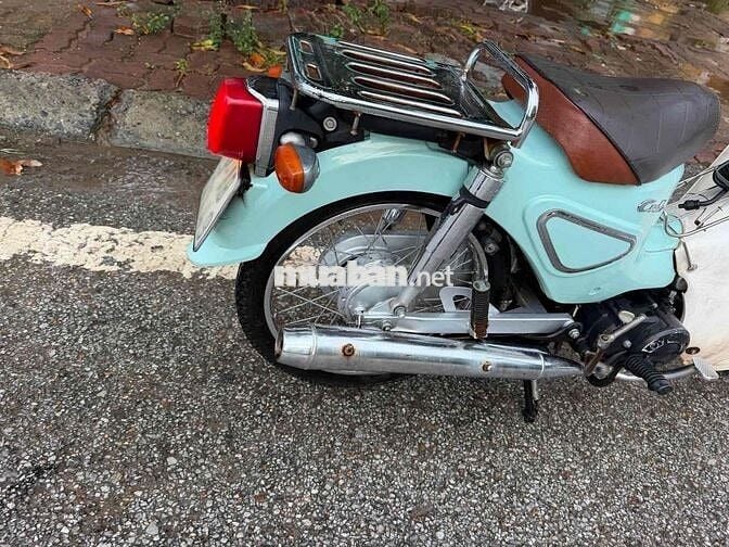 mình cần bán chiếc xe cúp học sinh 50cc đẹp ạ