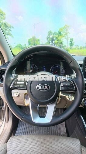 Kia Cerato Deluxe 2020 110.000 km Xám Tự động