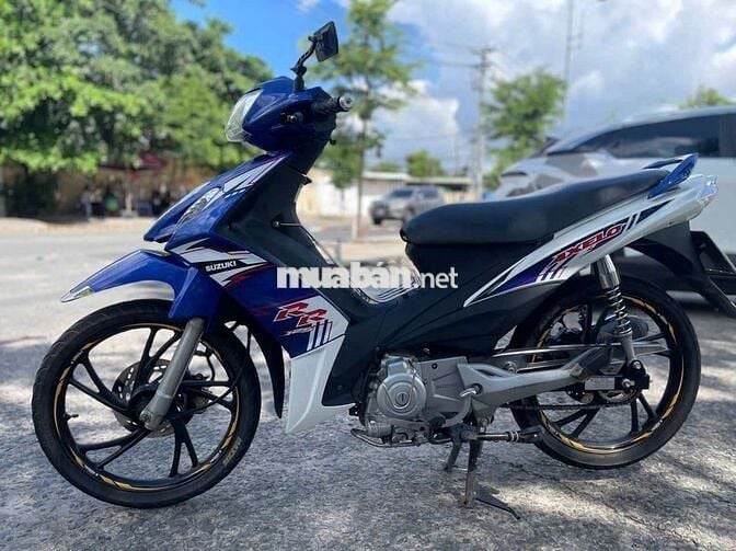 Suzuki Axelo Xanh trắng zin êm ái