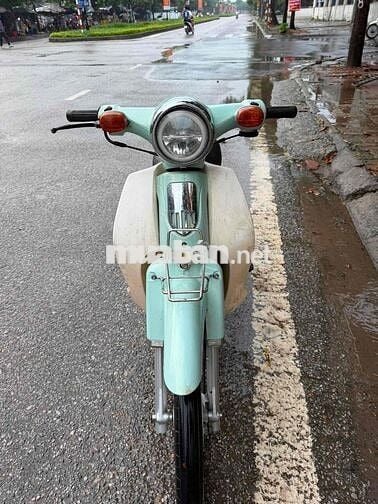 mình cần bán chiếc xe cúp học sinh 50cc đẹp ạ
