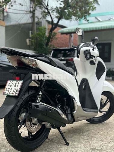 Honda SH 125 CBS Trắng