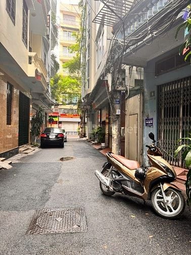 Cho thuê nhà 50m2 mặt ngõ ô tô tránh làm văn phòng
