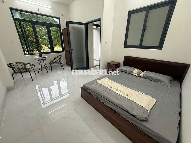Cho thuê nhà mới 2 tầng đường PHẠM HỮU NHẬT , 3PN giá 22tr/tháng