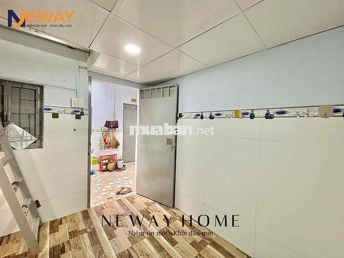 Phòng Rộng Giá Rẻ Ngay DH Công Thương Tiện Qua Tân Bình