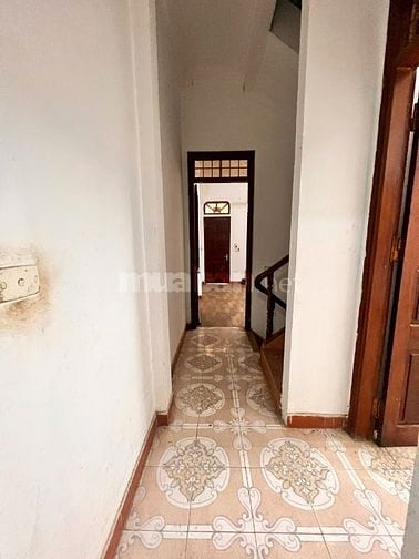 Cho thuê nhà 50m2 mặt ngõ ô tô tránh làm văn phòng
