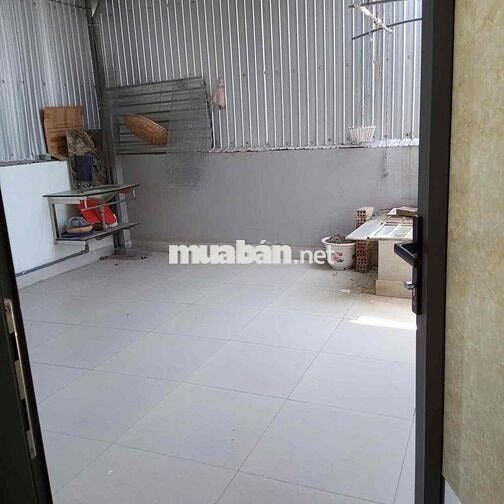 CHO THUÊ GẤP NHÀ ĐẸP 3 TẦNG 2PN NỘI THẤT CƠ BẢN