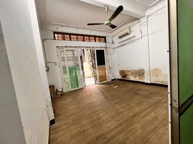 Cho thuê nhà 50m2 mặt ngõ ô tô tránh làm văn phòng