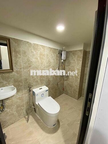 DUPLEX SÁT BÊN TDT, DH CÔNG AN, RMIT SẴN NỘI THẤT CAO CẤP GIÁ HẠT DẺ