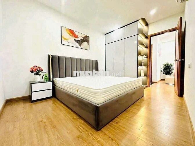 Trên 5 tỷ, chung cư 3PN khu Trần Đăng Ninh, Cầu Giấy