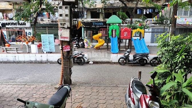 Chính chủ (miễn TG) cho thuê CH tầng 4, E8, 2 ngủ, 2 vs, đủ đồ tại TT 