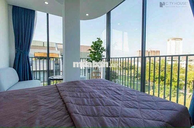 Căn Hộ Studio Hiện Đại Ngập Tràn Ánh Sáng Tự Nhiên
