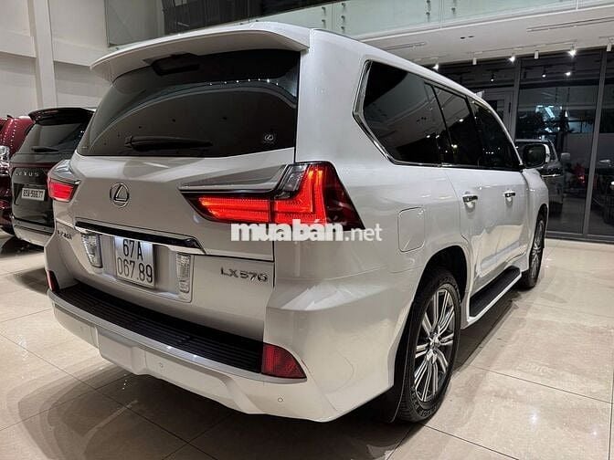 Lexus LX570 2018 Trắng Camay 59.000 km