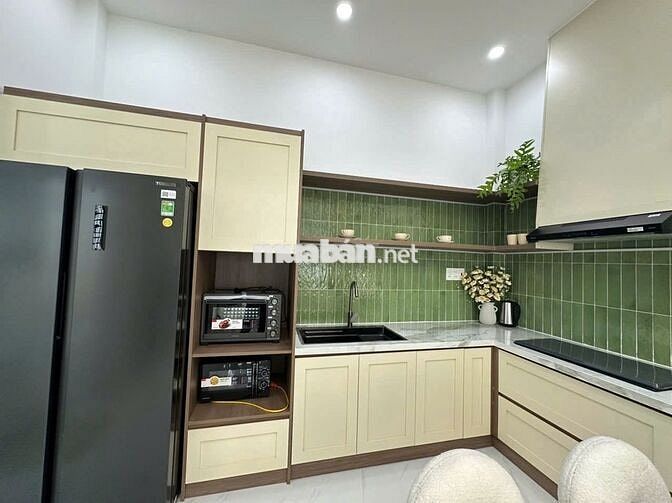 Nhà Gần Ngã 6 mới Giá rẻ nhỉnh hơn 2 tỷ 