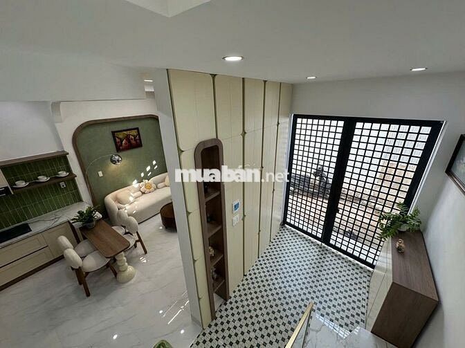 Nhà Gần Ngã 6 mới Giá rẻ nhỉnh hơn 2 tỷ 