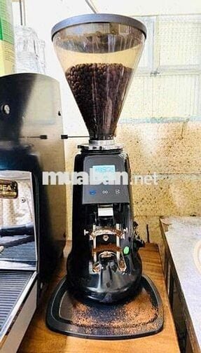 CẦN SANG QUÁN CAFE-GỐC 2 MẶT TIỀN-CÓ 2 PHÒNG Ở LẠI-KHU LÊ CƠ-BÌNH TÂN
