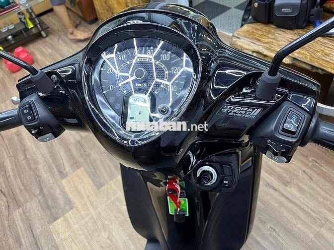 Yamaha Janus 2023 chính chủ bstp máy zin. odo 30k