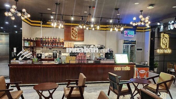 BOB THỨC COFFEE TUYỂN DỤNG