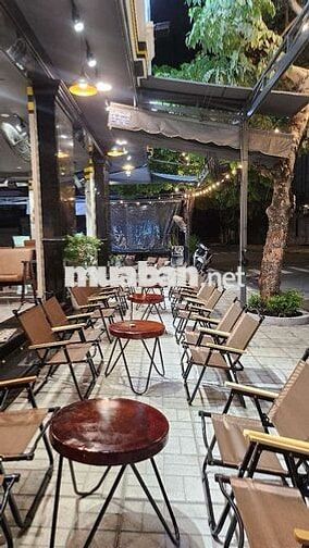 BOB THỨC COFFEE TUYỂN DỤNG
