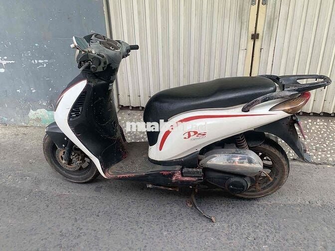 Honda PS 2024 Trắng, Đen