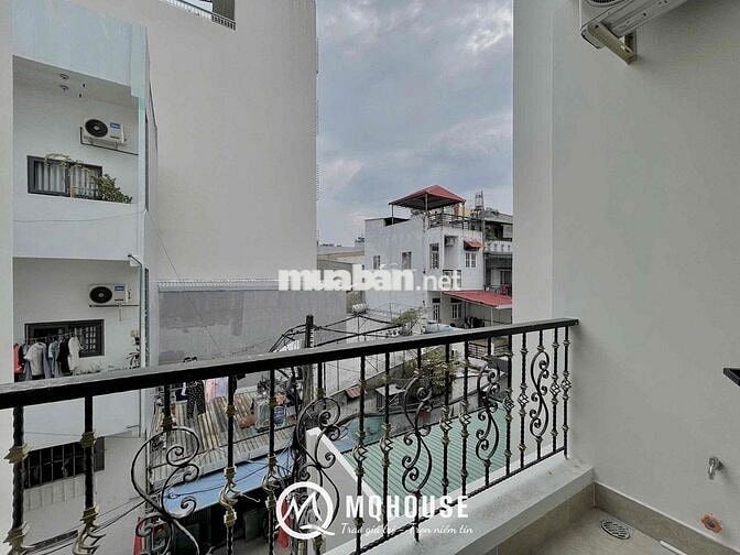 CHO THUÊ DUPLEX BANCOL NGAY KHU CHỢ TÂN BÌNH - LÝ THƯỜNG KIỆT