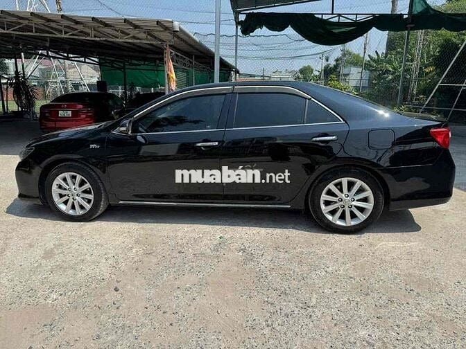 Toyota Camry 2.5Q 2013 Đen