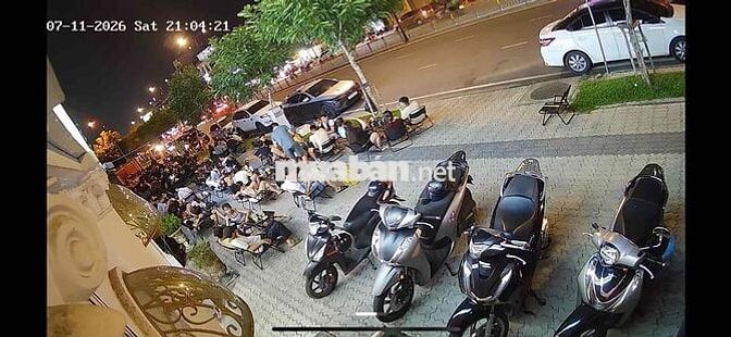 tuyển nhân viên phục vụ và pha chế