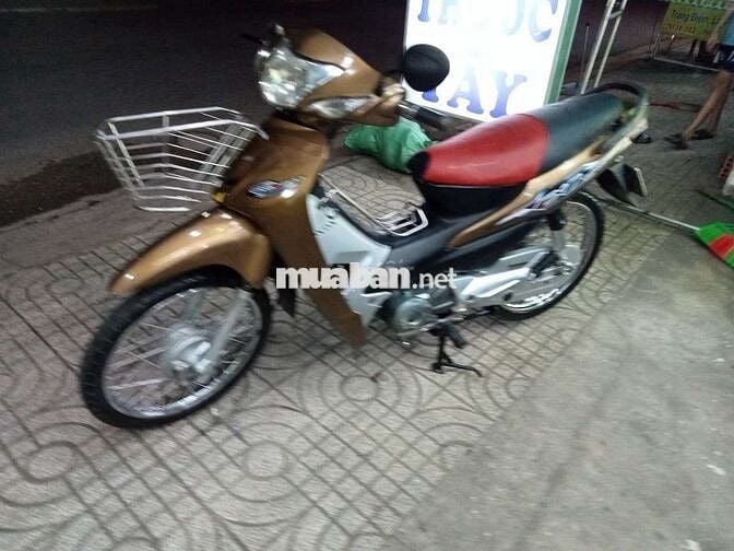 Wave 50cc việt Thái học sinh đi ko cần bằng lái 
