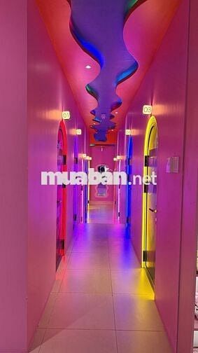 NHÂN VIÊN ĐỨNG QUẦY - 05 NV